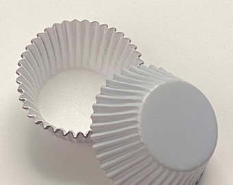 TREAT CUP Foil Cupcake Liners / Baking Cups - White 500 ct
