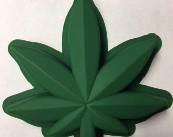 Silicone Cake Pan Mold - Marijuana Leaf