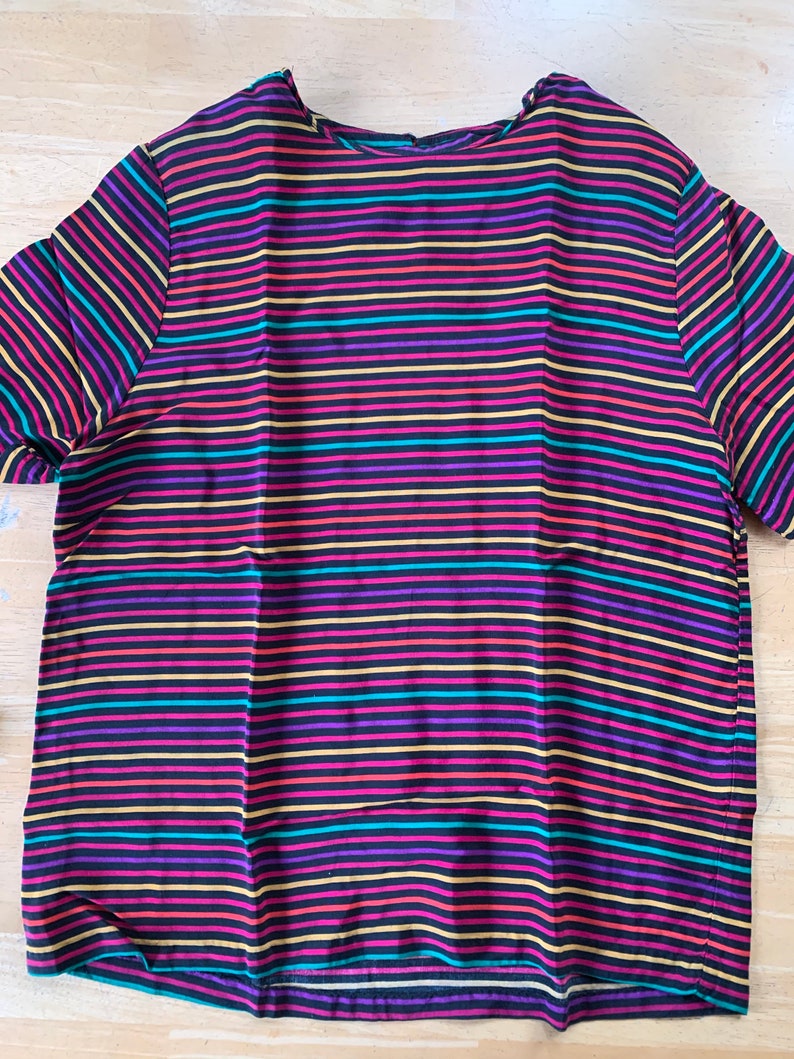 Crew Neck Vintage 1980s Rainbow Striped Blouse Size 10 Short Sleeve 80s Blouse | Shoulder Sleeve