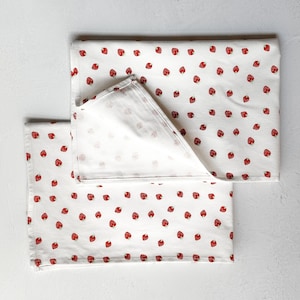 Strawberry Cotton Kitchen Towels Set of 4 | Perfect Christmas Gift | Kitchen Dish Towel | Kitchen Tea Towel