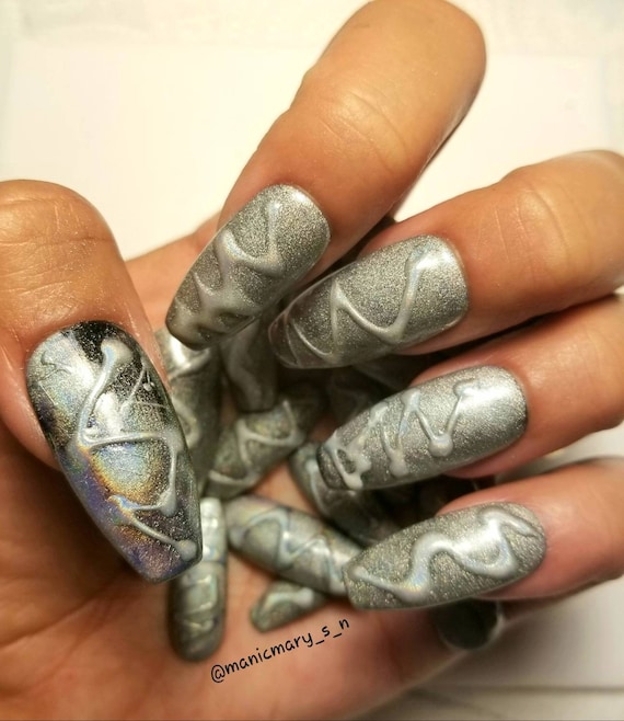 Holo 3D Chrome Nails | Etsy