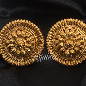 Gold big tops design 2025