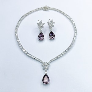 Purple diamond necklace top