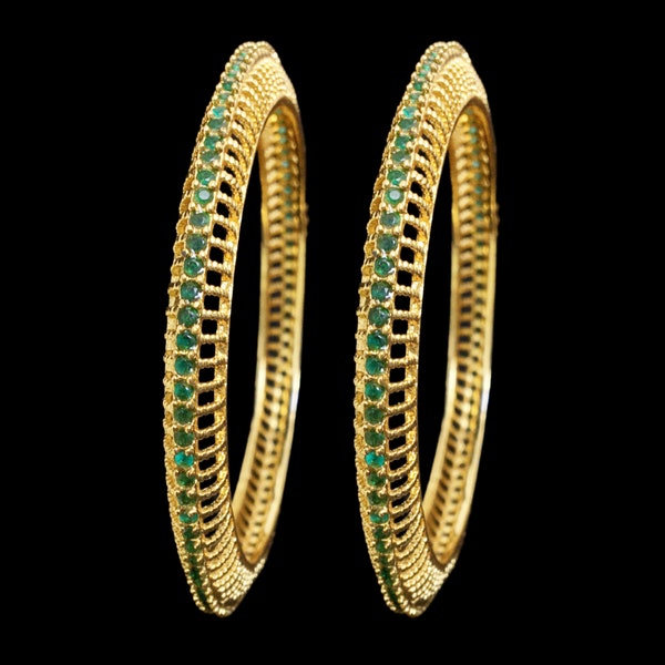 Emerald bangles India Jewellery Temple Bangles South India Jewellery Gold Bangles India Kada Bangles Tempe Jewelry Gold Emerald Bangles Kada