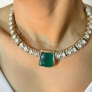 Polki Necklace Emerald Green Kundan Hasli Jewelry Sabyasachi Jewelry Uncut Polki Jewelry Doublet Necklace Moissanite Polki Diamond Jewelry