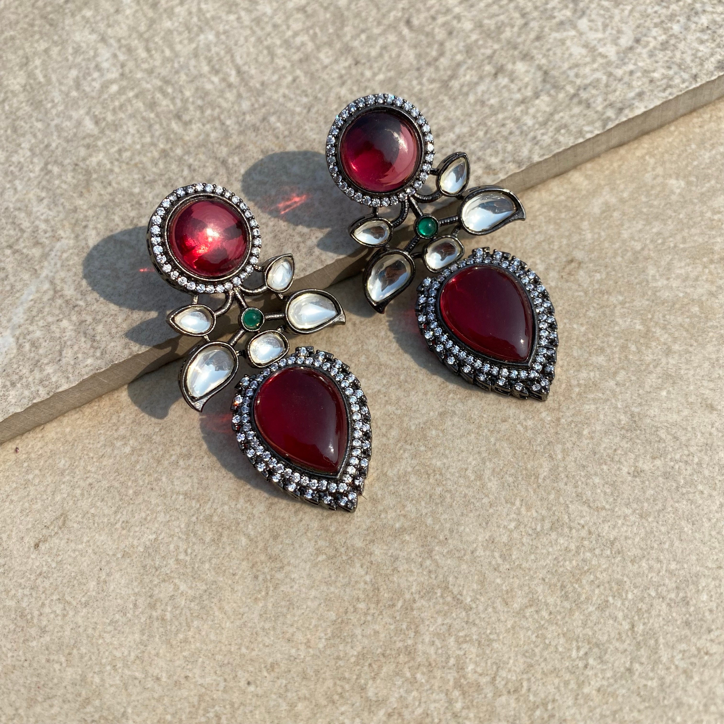 Russu Earrings - Cluster pearl Amrapali kundan earring for weddings – B Anu  Designs
