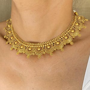 India Necklace Antique Gold Choker South Indian Jewelry Temple Necklace 22k Gold Plated Choker Indian Traditional Golden Necklace For Women