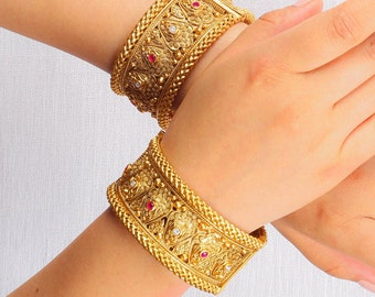 Antique Gold Kada Bangles | Temple Jewelry South Indian Bangles | Rajwadi Gold Plated Kada | Indian Bridal Statement Bangles