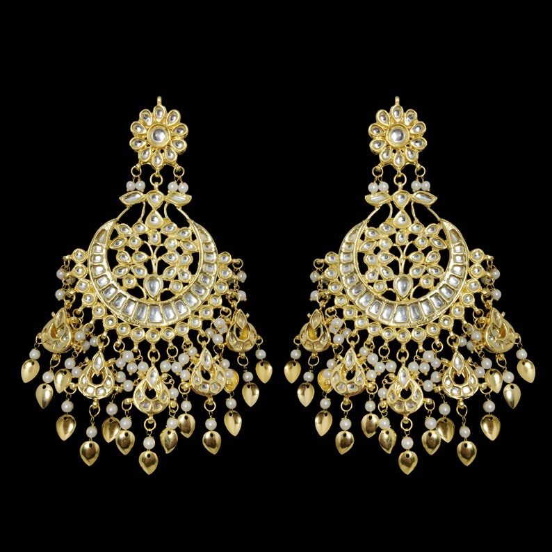 Chandbali	Polki chandbali	Pakistani Earrings	polki Jewelry	Polki Earrings	Big Kundan Earrings	India Earrings	Kundan Chandbali	Punjabi Jewelry	Jadau Jewelry	Chandbali Earrings	Punjabi Earrings	Pipal Patti Kundan Earrings Polki Earrings Jadau Earrings