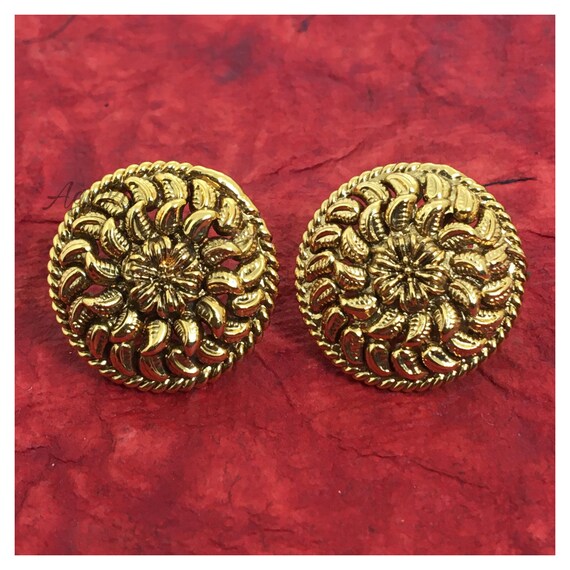 22k Gold Earrings Antique Stud Earrings Temple Stud Etsy