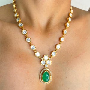 Polki Necklace Emerald Doublet Kundan Pendant Sabyasachi Jewelry Green Indian Moissanite Polki Diamond Necklace Long India Doublet Necklace