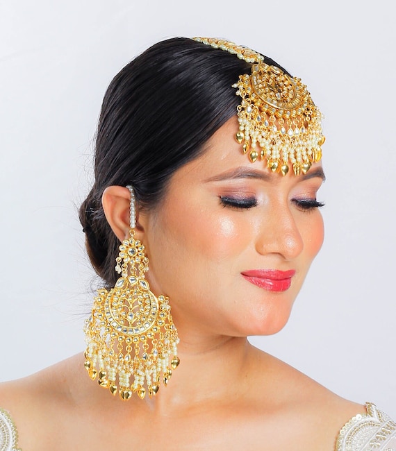 Heavy maang tikka and earrings deals