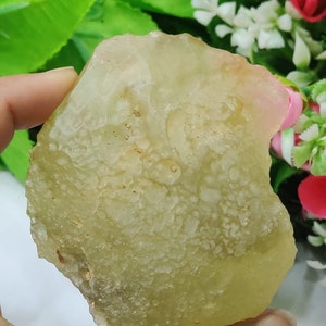 Extra Large Libyan Desert Glass Golden Tektite , 136 Gram / 680 Carat Natural Stone Specimen Raw Stone Very Rare AAAA Grade image 4