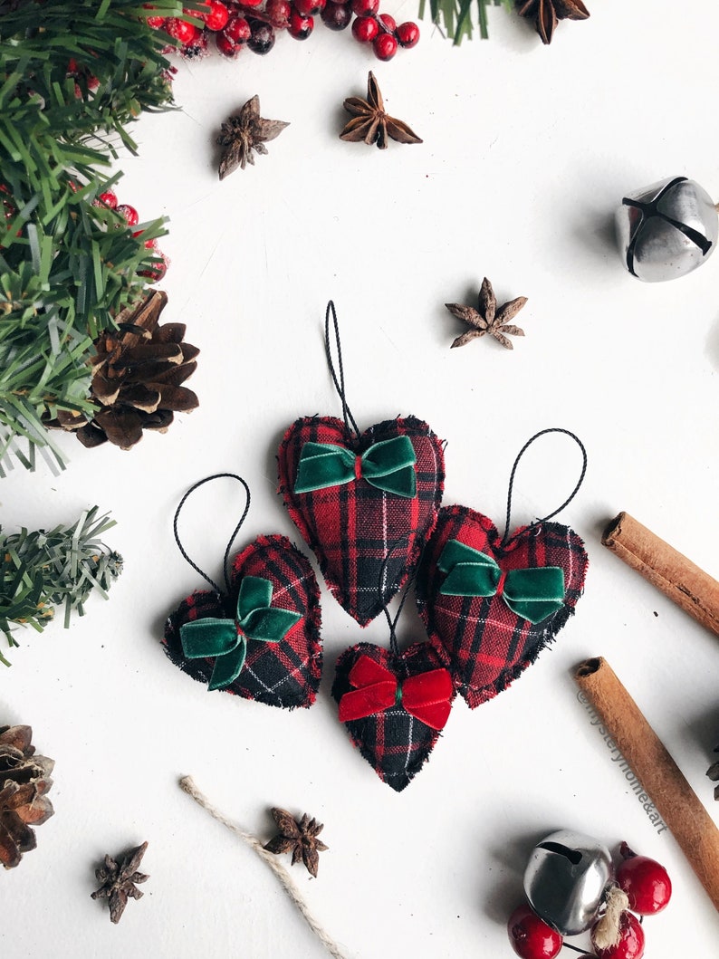 Set of 4 Christmas ornaments, heart shape xmas tree decorations,farmhouse holiday gift,chic Scottish Christmas present,small tree ornaments image 1