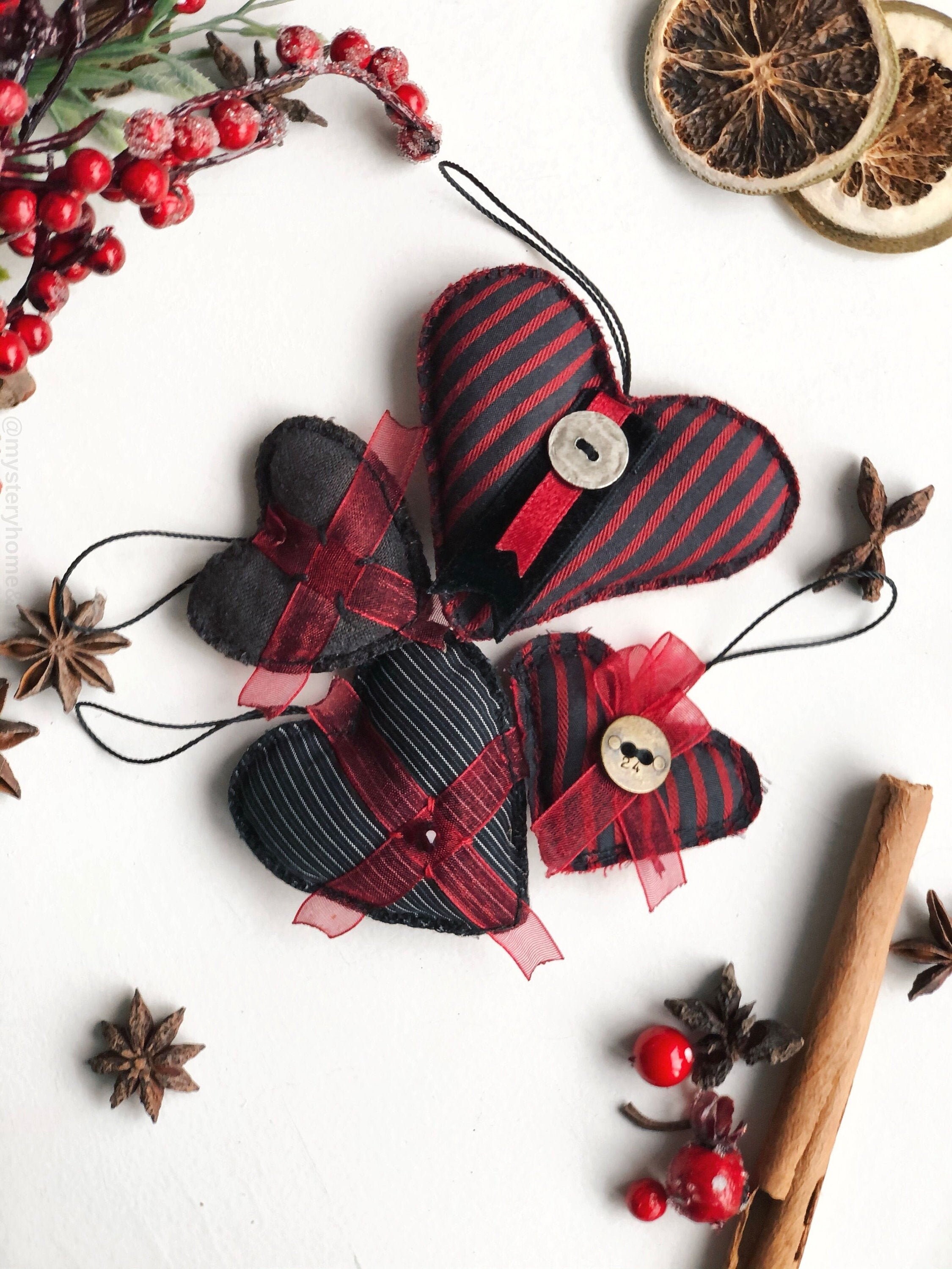 SET of 4 ornaments, striped hanging hearts, stuffed mini hearts, small fabric tree toys, Steampunk Christmas home interior, door knob hanger