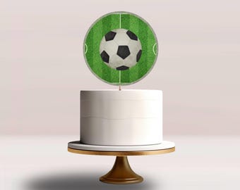 Topper na tort z motywem piłki nożnej: Piłka nożna (Canva, edytowalny, do pobrania)