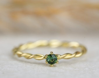 Engagement ring "Milou" with tourmaline in 585/- yellow gold with prong setting, rope ring, stacking ring, gemstone green blue