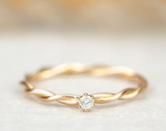 Verlobungsring " Milou " aus 585/- Roségold Rotgold mit Krappenfassung und Diamant, Kordelring