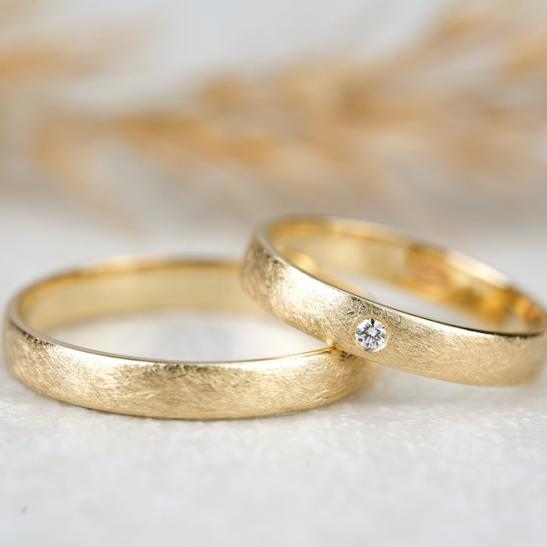 narrow wedding rings yellow gold | Wedding rings engagement rings | Scratch matt, ice matt 333, 585, 750 | Wedding partner rings vintage boho