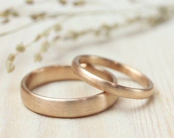 Trouwringen 'Rojo' roségoud, trouwringen, partnerringen, goud, gouden ringen, vintage, boho, minimalistisch, mat, satijnen afwerking, 585, geelgoud