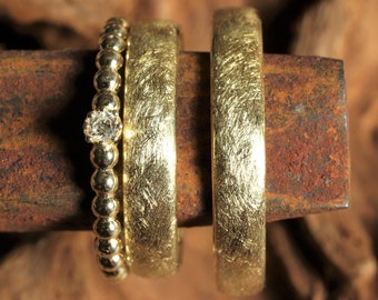 Benutzerdefinierte Trauring Set "Saarlouiser Ringe" | Gold Eheringe Set | 585 Gold Ehering mit 0,02ct Diamant Beisteckring | Verlobungsringe
