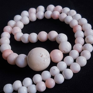 Natural Japanese Coral 15&#39;mm to 6&#39;mm round beads strand ,16inches,40cm,white-pink coral for jewelry making, Natural color.#01