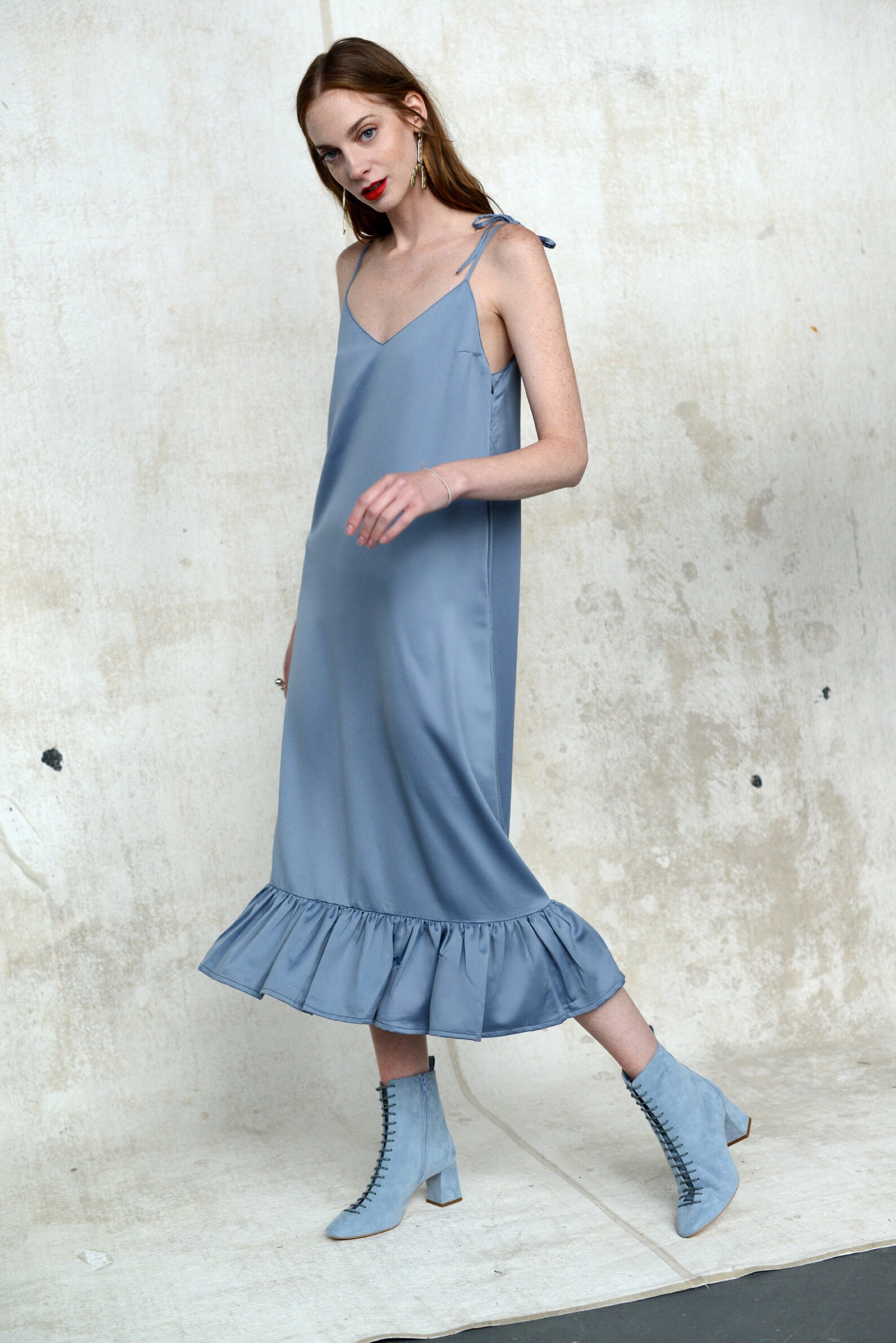 blue slik dress blue slik dress