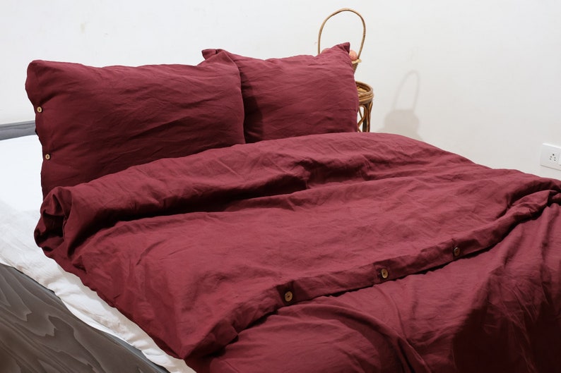 Linen duvet cover with buttons in Deep Burgundy / Washed soft linen king bedding / Natural stonewashed queen/ custom size linen duvet cover image 4