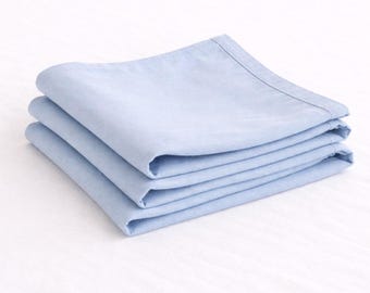 Set van 100 stoffige blauwe linnen servetten: zachte stonewashed doek, set bruiloftservetten