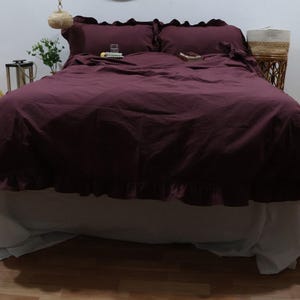 Handmade Maroon Ruffled Cotton Duvet Cover Set: 3-Piece Bedding