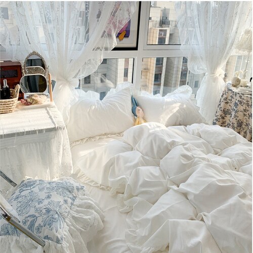 white frilly duvet set