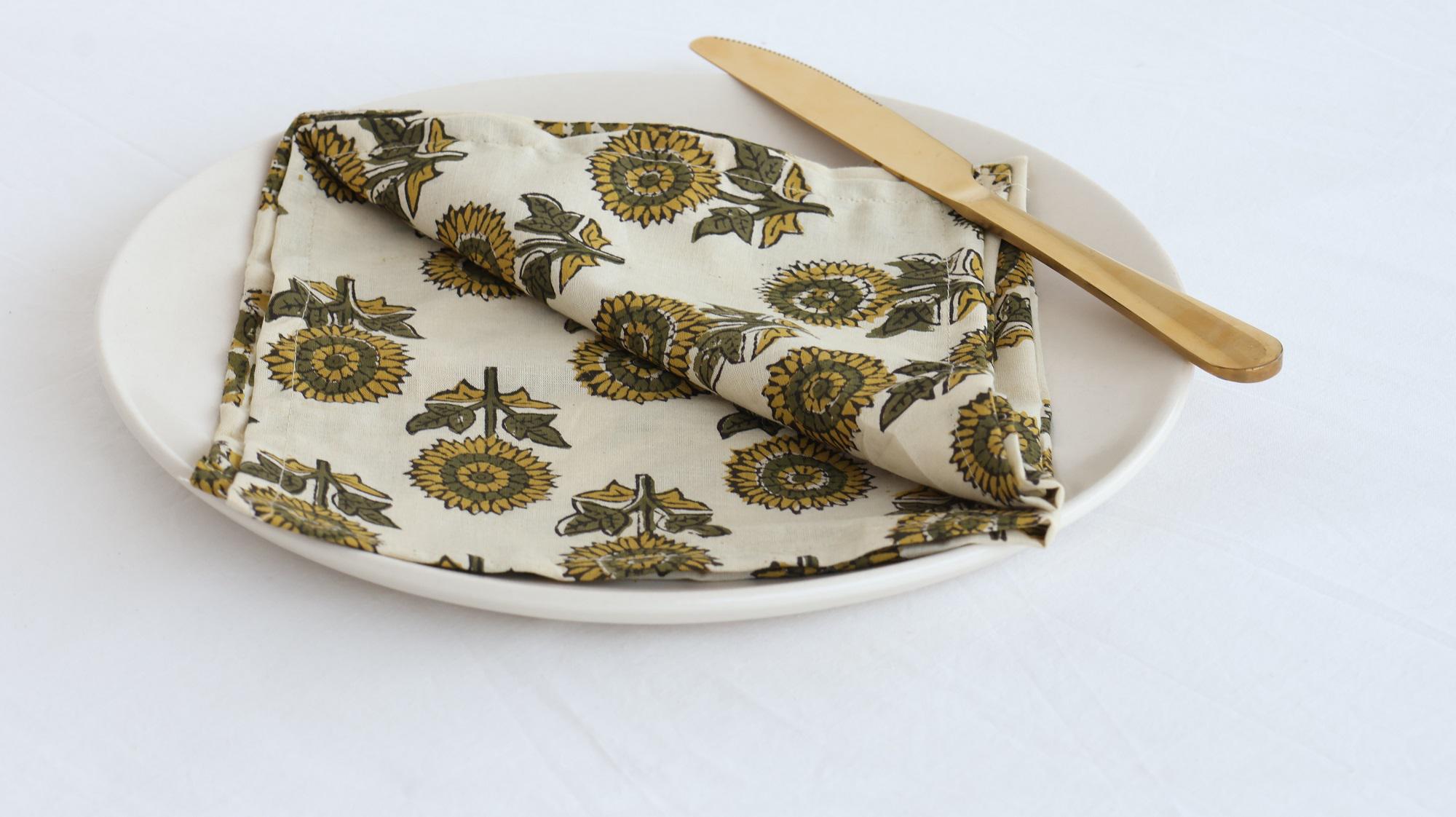 Home Spun & Crafts - Set di 4 tovaglioli di cotone con stampa a blocchi
