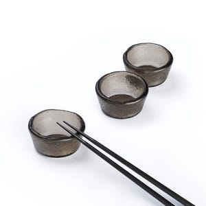 Small Sauce Bowl, Japanese Soy Bowl, Japanese Sauce Dishes, Small Bowls, Japan Style Dish, Sushi Dish, Soy Sauce Dish, Tapas Dish, Side Dish