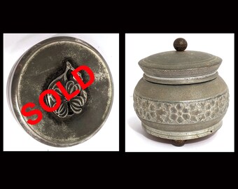 Vintage Silver Enamel Pewter Trinket Compact Powder Dish Can box