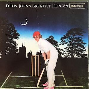 Vintage 70s Vinyl ELTON JOHN Greatest Hits Volume II Record Album 1977 Classic Rock Glam w/Original Color Booklet !