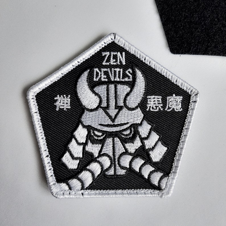 Zen Devils - the Warcore Samurai Velcro Morale Pentagon Patch Cyberpunk ...