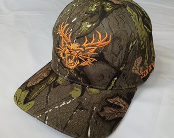 Zen Devils - The Hunter Camo Cat Cap Hunting Hat Autumn Leaves Camouflage Orange Embroidery