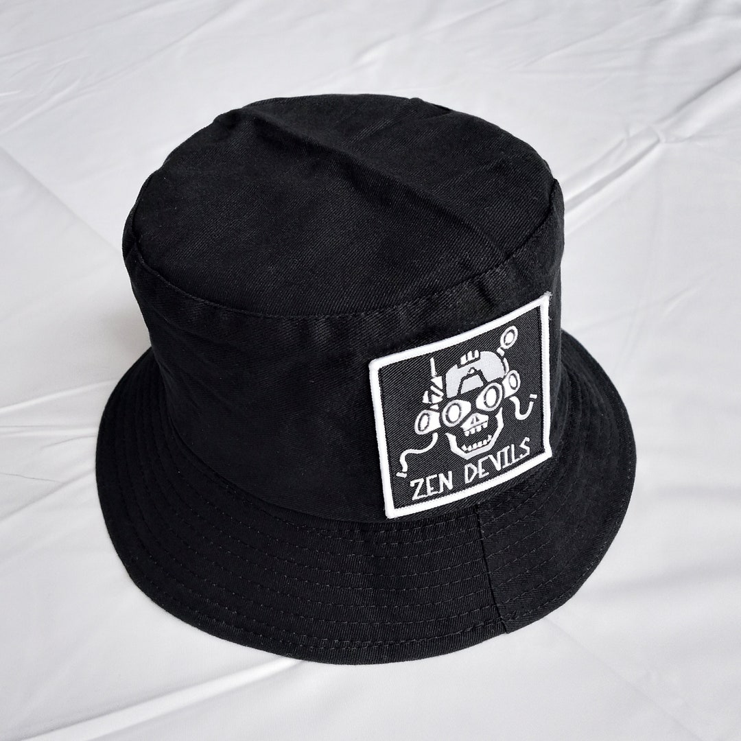 CVTVLIST DAMEGED BUCKET HAT ブラック CVTVLIST DAMEGED BUCKET HAT ブラック買う