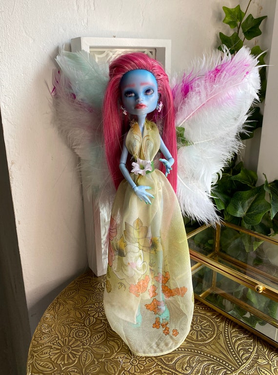 monster high sad