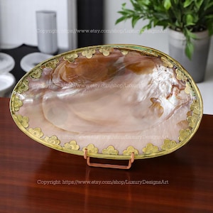 Mother of Pearl Seashell Dish Jewelry Tray for Candy Dish, Flower Gold Copper Trim Collectible Dish Decorative Giant Shell Dish Pink Shell