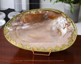 Mother of Pearl Seashell Dish Jewelry Tray for Candy Dish, Flower Gold Copper Trim Collectible Dish Decorative Giant Shell Dish Pink Shell