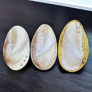 Mother of Pearl Seashell Dish LARGE Copper Silver Trim Jewelry Tray for Candy Dish, Home Décor, Collectible Dish Decorative Giant Shell Dish