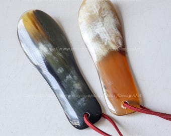 Custom Engraved Name Mini Genuine Horn Shoehorn Unisex, Personalized Keychain Shoe Horn for Men & Women, Perfect Father's Day Christmas Gift