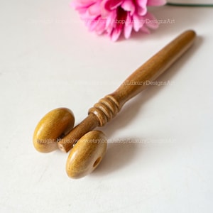 Personalized Green Sandalwood Massage Comb Head Blood Circulation Nose Massage Comb, Eyes Massage Comb, Face Massage Comb Gift for Mom