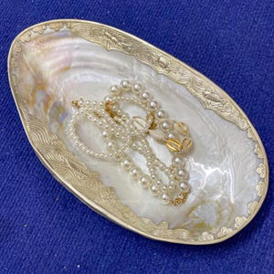 RARE Mother of Pearl Seashell Dish Silver Trim Jewelry Tray for Candy Dish, Home Décor, Collectible Dish Flower Decorative Giant Shell Dish