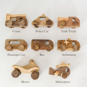 Juguete de madera seguro para niños, 8 vehículos, duradero y divertido, colección de coches de madera para la ciudad, juego de madera Montessori, juguetes de madera para niños, vehículos para manualidades de madera.
