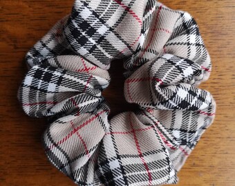 burberry scrunchie
