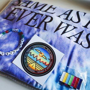 Same As It Ever Was GIFT PACK: Tie-Dye T-Shirt + Enamel Pin + Kandi Bracelet, Post-Punk Rock New Wave Dream Pop Pastel Goth, 80s Vaporwave