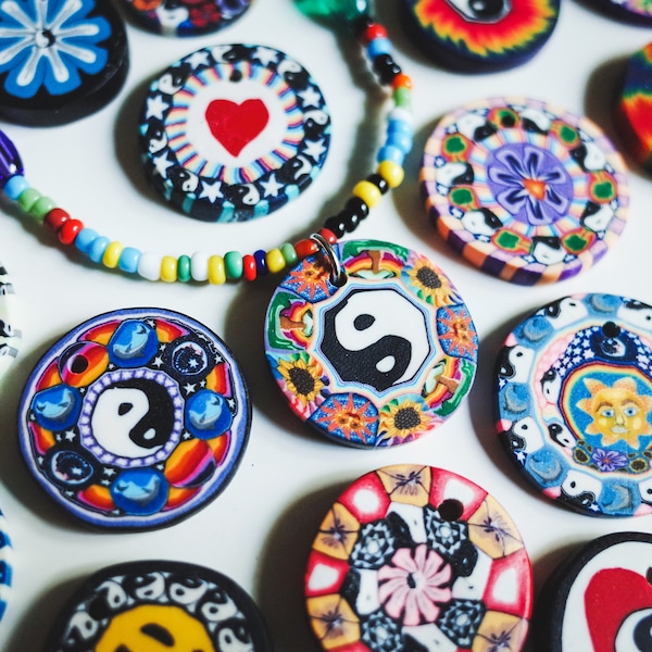 Vintage 90s Yin Yang Necklace, Hippie Jewelry, Psychedelic Clay Pendant Art, Yogi Zen Buddha Sun Moon Charm Spiritual Tao Peace Y2K Choker