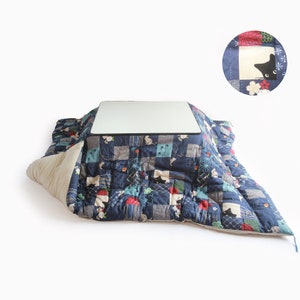 Kotatsu Futon Quilt, Square or Rectangle shape, Kuro Neko (black cats) pattern print BLUE, Organic Cotton Filling, Hand Made by Craftsman